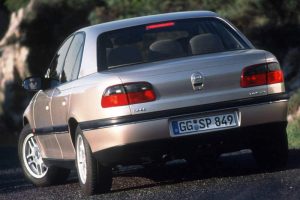 opel_omega_146