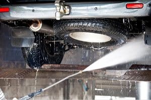 salt-snow-car-cleaning