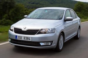 skoda_rapid_2012-(3)