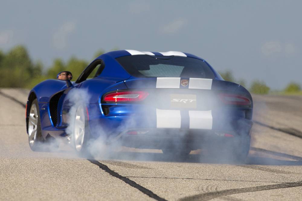 https://autogreeknews.gr/wp-content/uploads/2022/01/srt_viper_gts_launch_edition_8.jpg