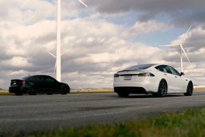 tesla model s plaid vs audi rs3