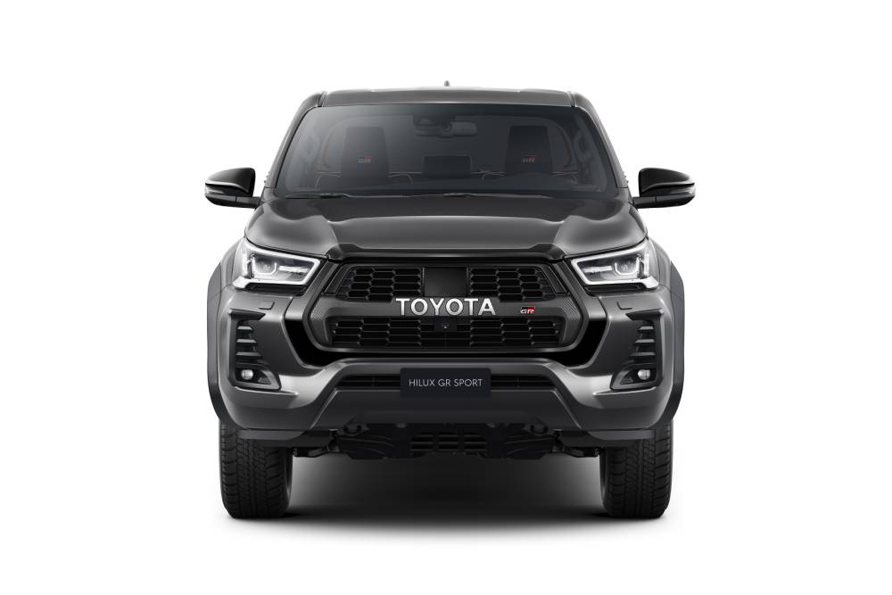 https://autogreeknews.gr/wp-content/uploads/2022/01/toyota-hilux-gr-sport-2.jpg