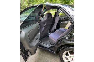 1997-Honda-Integra-Type-R-18