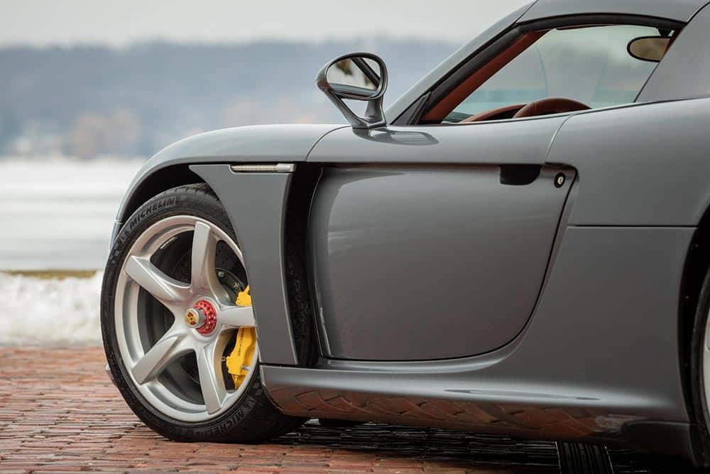 https://autogreeknews.gr/wp-content/uploads/2022/02/2005-Porsche-Carrera-GT-13.jpg