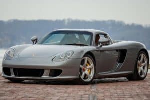 2005-Porsche-Carrera-GT-16