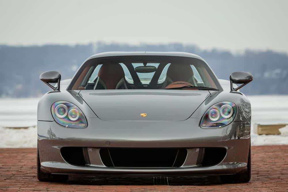https://autogreeknews.gr/wp-content/uploads/2022/02/2005-Porsche-Carrera-GT-2.jpg