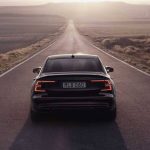 2022-volvo-s60-black-edition-rear-view