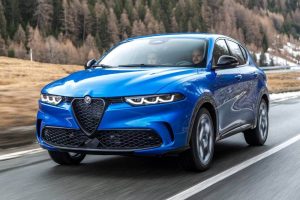 2023-Alfa-Romeo-Tonale-14