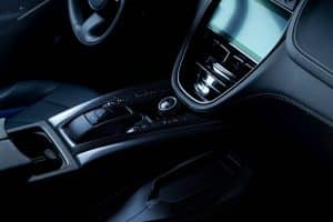 2023-Aston-Martin-DBX707-10