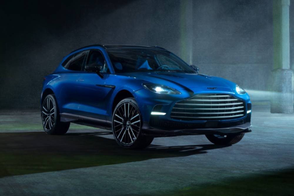https://autogreeknews.gr/wp-content/uploads/2022/02/2023-Aston-Martin-DBX707-3.jpg