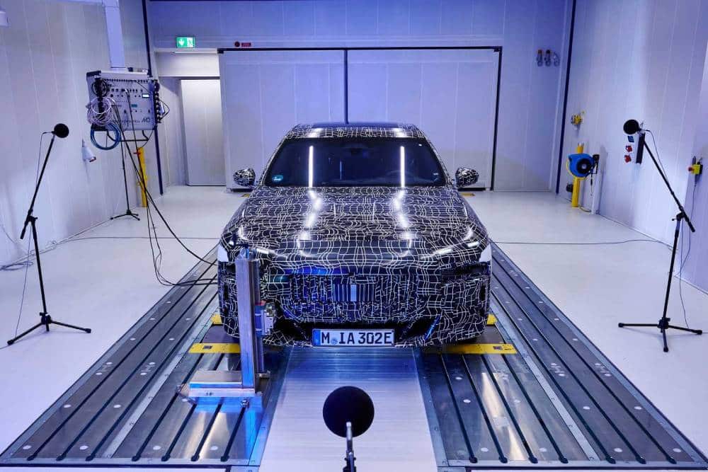 https://autogreeknews.gr/wp-content/uploads/2022/02/2023-bmw-i7-undergoes-acoustic-testing.jpg