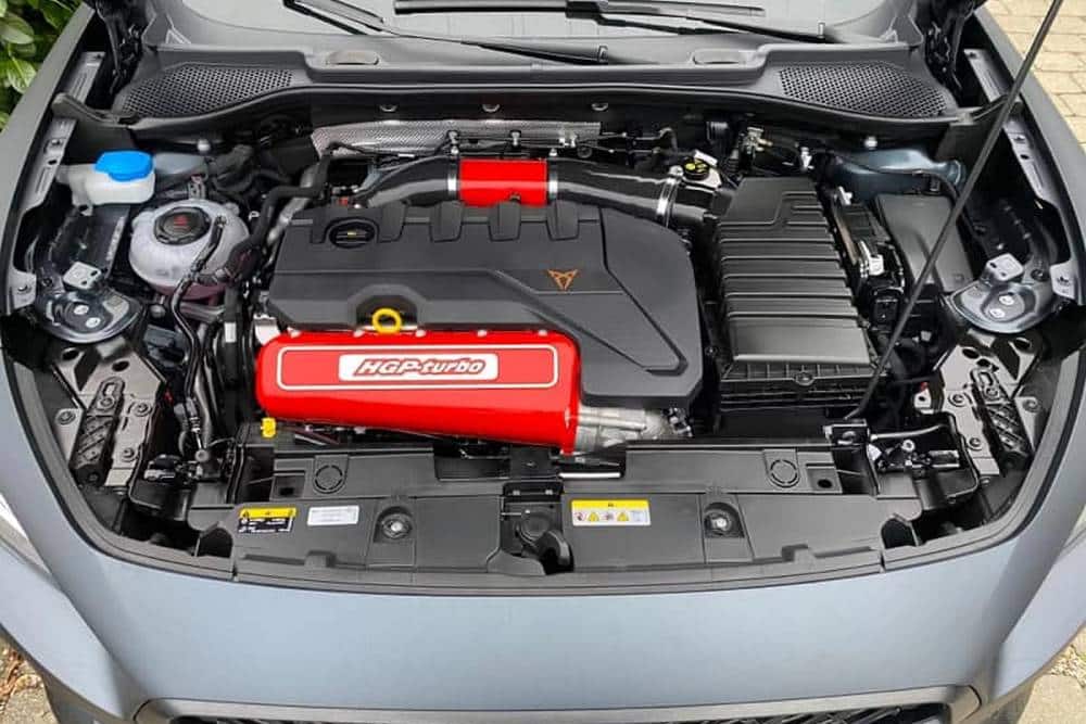 https://autogreeknews.gr/wp-content/uploads/2022/02/Cupra_Formentor_VZ5_Autobahn_HGP_02.jpg