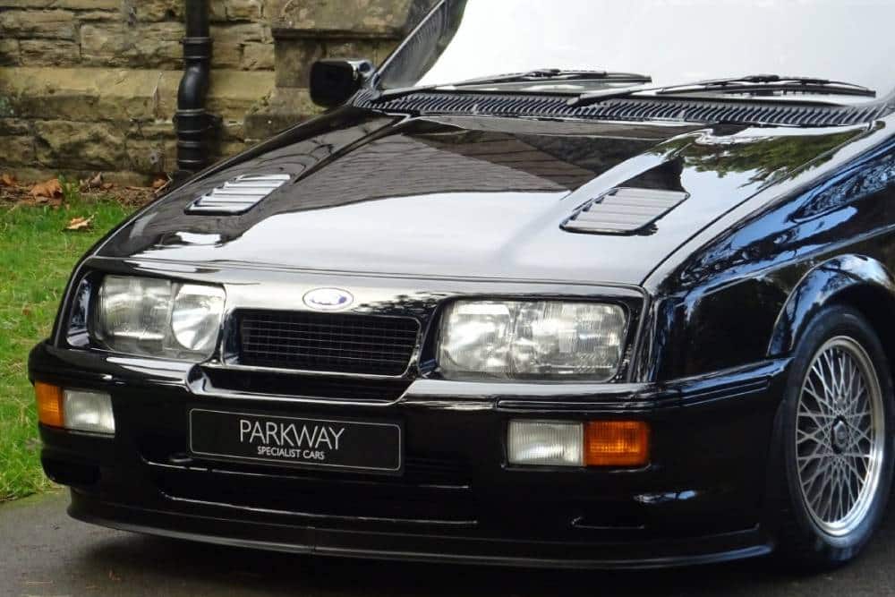 https://autogreeknews.gr/wp-content/uploads/2022/02/FORD_SIERRA_RS500_COSWORTH_2DR_35.jpg