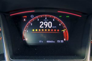 Honda-Civic-Type-R-Limited-acceleration