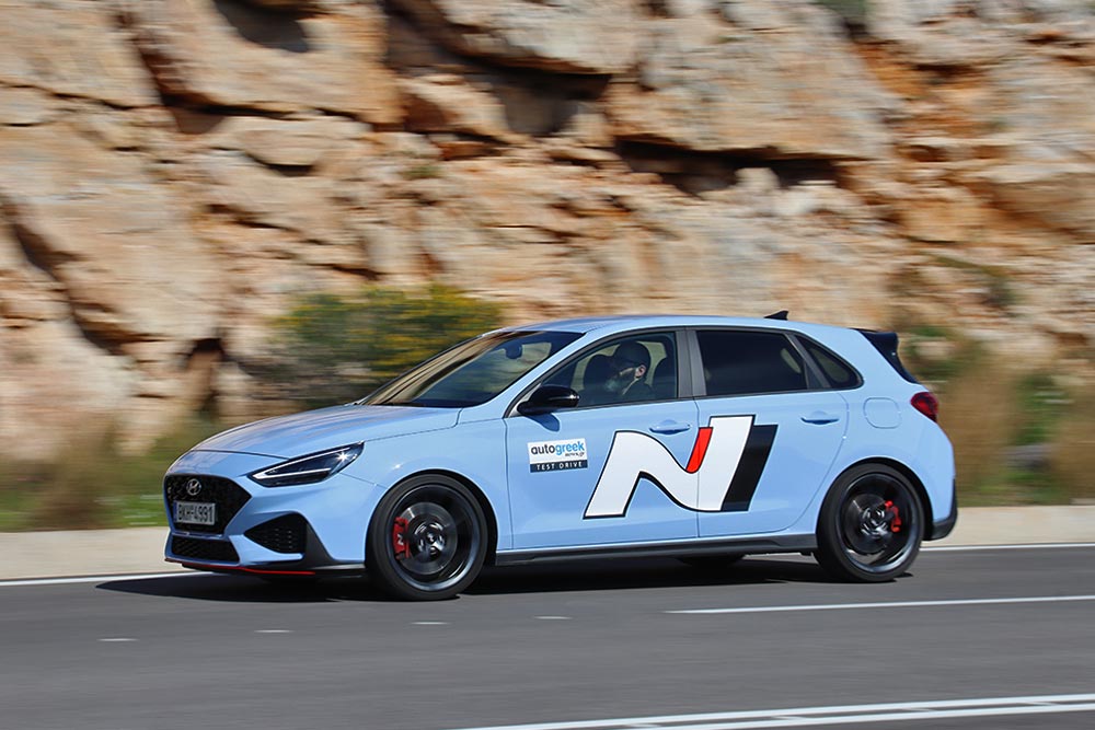 https://autogreeknews.gr/wp-content/uploads/2022/02/Hyundai-i30-N-DCT-5.jpg