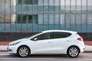 Kia-Ceed-2013-(10)