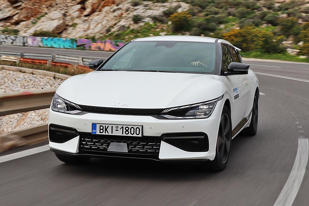 https://autogreeknews.gr/wp-content/uploads/2022/02/Kia-EV6-GT-Line-AWD-325-PS-2.jpg