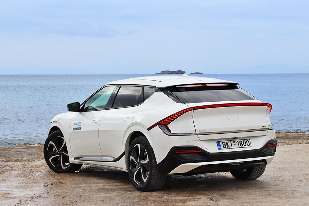 https://autogreeknews.gr/wp-content/uploads/2022/02/Kia-EV6-GT-Line-AWD-325-PS-4.jpg