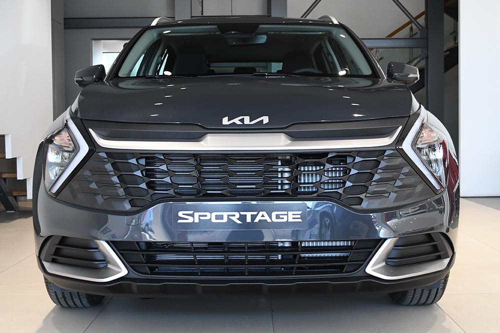 https://autogreeknews.gr/wp-content/uploads/2022/02/Kia-Sportage11.jpg
