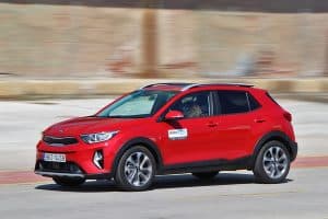 Kia-Stonic-1.0-T-GDI-7DCT