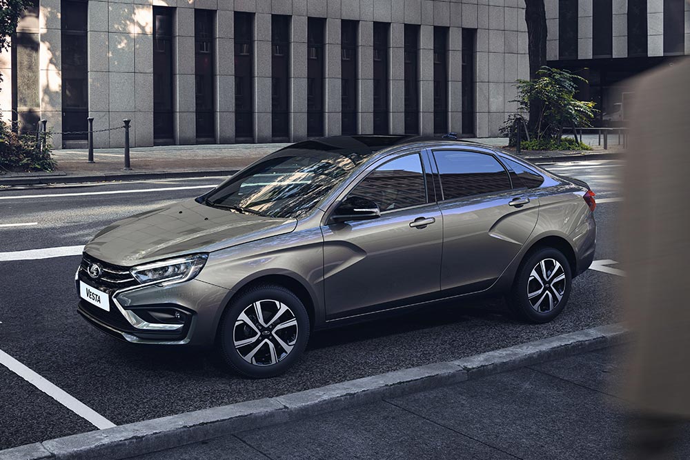 https://autogreeknews.gr/wp-content/uploads/2022/02/LADA_Vesta_SE_3.jpg