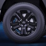 Lada-Niva-Travel-Black-2