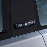 Lada-Niva-Travel-Black-3