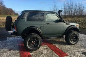 Lada-Niva-ZUBR-Monster-eBay-5
