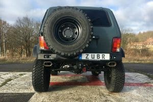 Lada-Niva-ZUBR-Monster-eBay-8