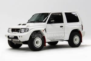 Mitsubishi-Pajero-Evolution-1