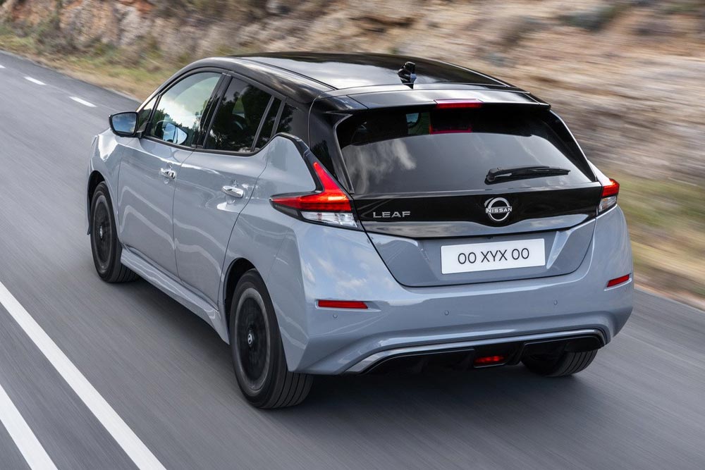 https://autogreeknews.gr/wp-content/uploads/2022/02/Nissan-LEAF-MY2022-13.jpg