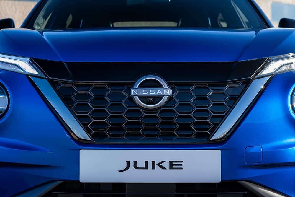 https://autogreeknews.gr/wp-content/uploads/2022/02/Nissan_Juke_Hybrid_Blue-detail-06.JPG.jpg