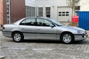 Opel_Omega_MV6_1996_for_sale (8)
