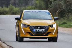 Peugeot-208-1 (2)