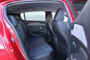 Peugeot 308 1.2 130 (13)