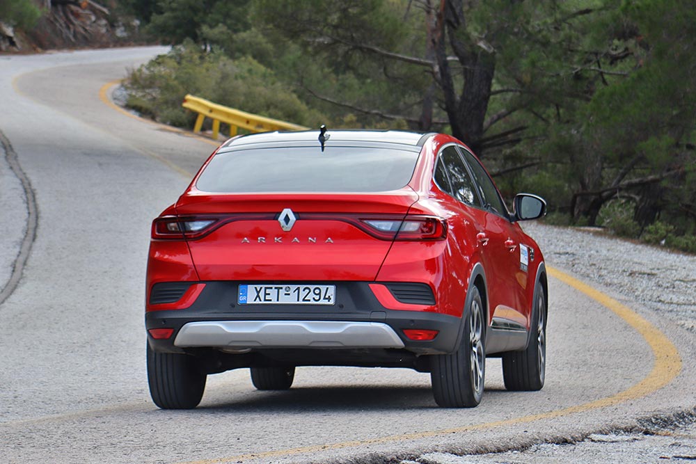 https://autogreeknews.gr/wp-content/uploads/2022/02/Renault-Arkana-1.3-TCe-26.jpg