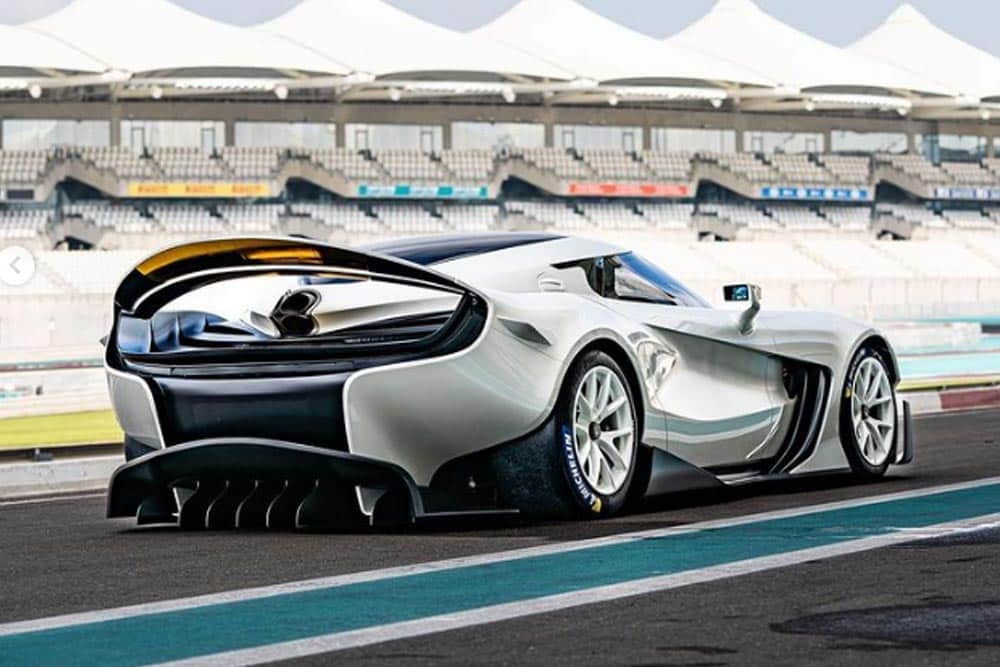 https://autogreeknews.gr/wp-content/uploads/2022/02/Veloqx-Fangio-hypercar-Le-Mans-3.jpg