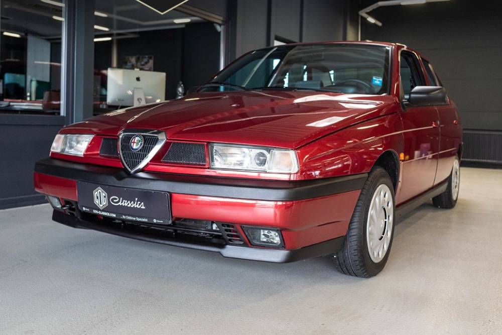https://autogreeknews.gr/wp-content/uploads/2022/02/alfa-romeo-andere-5-196-8-1400-1400-1-86.jpg