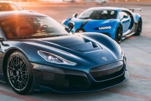 chiron-s-successor-will-be-heavily-electrified-still-with-a-combustion-engine-1