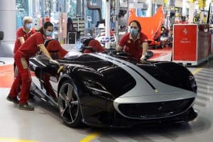 ferrari-employees-big-bonus