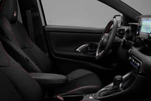 toyota-yaris-gr-sport-gt7-edition (6)