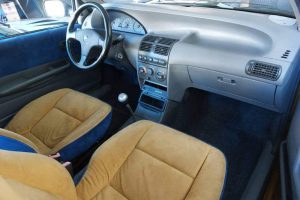 vehicle_ad_standard_image_189ffee855e5c5d30b3e0ffb