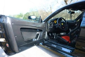 world’s first manual ferrari 430 scuderia (4)