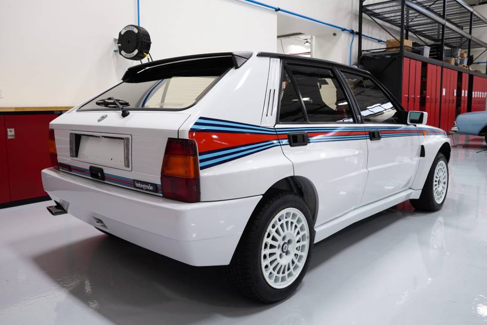 https://autogreeknews.gr/wp-content/uploads/2022/03/1992_lancia_delta-martini-5_92LANCIAMARTINI-010-07.jpg