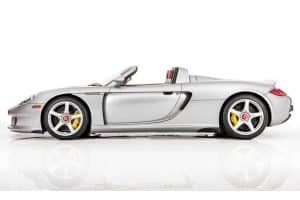 2004-porsche-carrera-gt-with-27-miles (1)