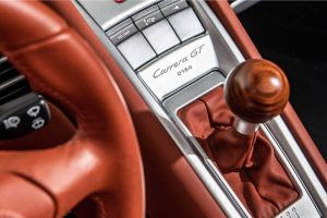 2004-porsche-carrera-gt-with-27-miles (7)