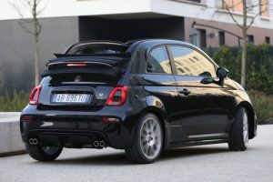 2022-Abarth-695-Turismo-5