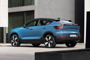 2022-Volvo-C40-00001