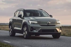 2022-Volvo-XC40-Recharge-00003