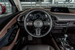 2022-mazda-cx-30-interior-black-leather-002